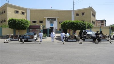 تمركزات أمنية مكثفة لتسيير الحركة المرورية في ثاني أيام عيد الفطر