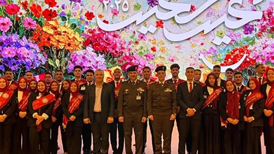 بحضور الرئيس السيسى.. طلاب جامعة قناة السويس يشاركون فى احتفالات عيد الفطر