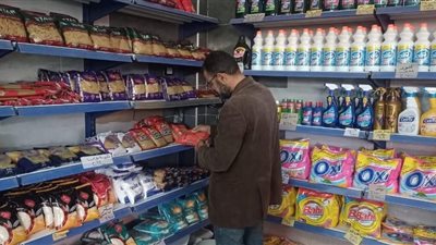 تموين السويس تحرر 40 محضر خلال متابعتها للأسواق والمحال التجارية