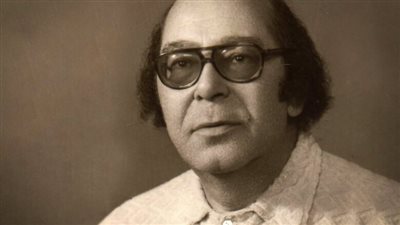 الشاعر عبدالرحمن الخميسي .. إبداع خالد فى ذكرى رحيله 