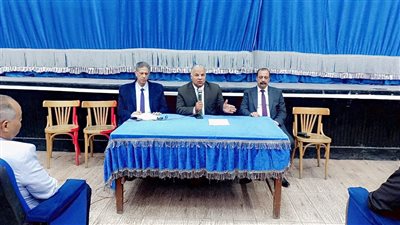 اجتماع طارئ للمديريات والمدارس الابتدائية لمناقشة انضباط العملية التعليمية عقب إجازة العيد