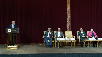 وزير المالية لـ