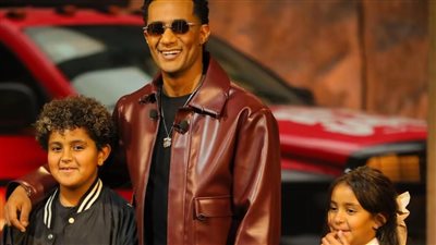 بصناعة مصرية 100%.. خطوات تنفيذ بدلة محمد رمضان المثيرة للجدل في