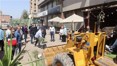 محافظ القليوبية يتابع أعمال النظافة ورفع الإشغالات بأحياء شبرا الخيمة 