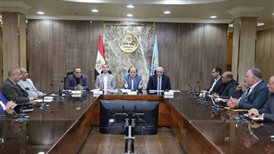 محافظ كفرالشيخ يعقد اجتماعًا لمتابعة منظومة التصالح في مخالفات البناء