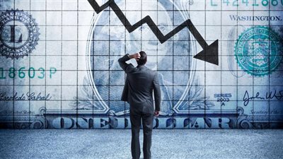 تداعيات خطيرة.. خبير اقتصادي: قرارات ترامب تدفع الاقتصاد العالمي للركود (فيديو)