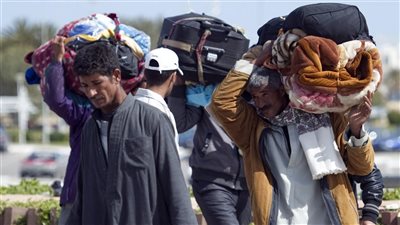 احذر دفع فلوس مقابل شغلك.. عقوبتها حبس وغرامة تصل لـ 20 ألف جنيه 