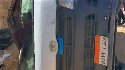 دماء على الأسفلت.. وفاة شخص وإصابة 8 آخرين في انقلاب ميكروباص بالمنيا