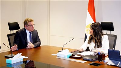 المشاط تبحث مع البنك الأفريقي للتنمية تنفيذ الاستراتيجية القُطرية 