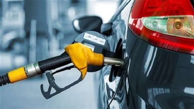 في ظل التراجع الكبير لأسعار النفط عالميًا... هل تتجه الحكومة المصرية لتثبيت أسعار المنتجات البترولية؟