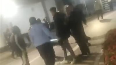 استبعاد فتاة ومشرف.. أول قرار من مدير المجمع الطبي بالسويس بعد مشاجرة الطفاية 