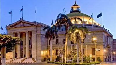 بسبب زيارة ماكرون .. تعليق الدراسة والامتحانات بجامعة القاهرة 