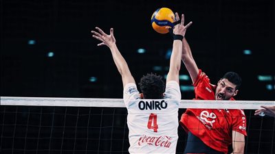 حمادة عثمان يهدي لقب كأس الطائرة إلى جماهير الأهلي