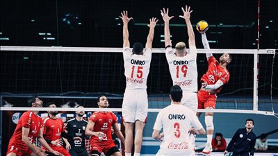 عبد الرحمن الحسيني: ثلاثية الطائرة المحلية هديتنا إلى جماهير الأهلي