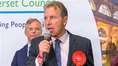 ضربة لحزب العمال البريطاني .. اعتقال نائب بتهم اغتصاب واعتداء جنسي على الأطفال