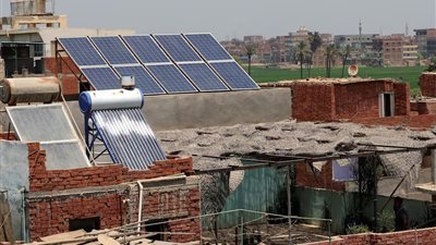 كيف تنشئ محطة طاقة شمسية لمنزلك.. أحصل على كهرباء نظيفة ورخيصة