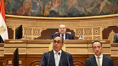 هاني سري الدين يطالب العمل على مواجهة الفقر ودعم الأسر الأكثر احتياجًا