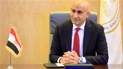 عبد العاطي .. خطأ في اسم وزير التعليم يشعل الجدل حول بيان مدرسة نيو كابيتا