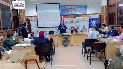 ورشة عمل حول 