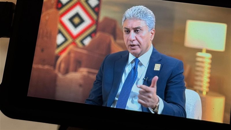 وزير السياحة والاثار