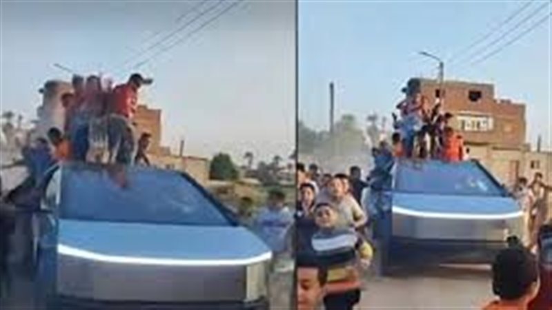 محمد خلف الله بالسيارة