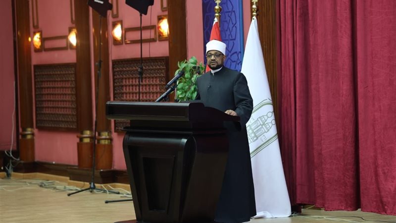 الأمين العام لمجمع