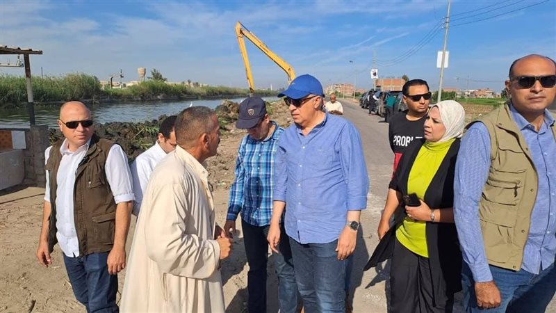 وزيرالرى  فى زيارة