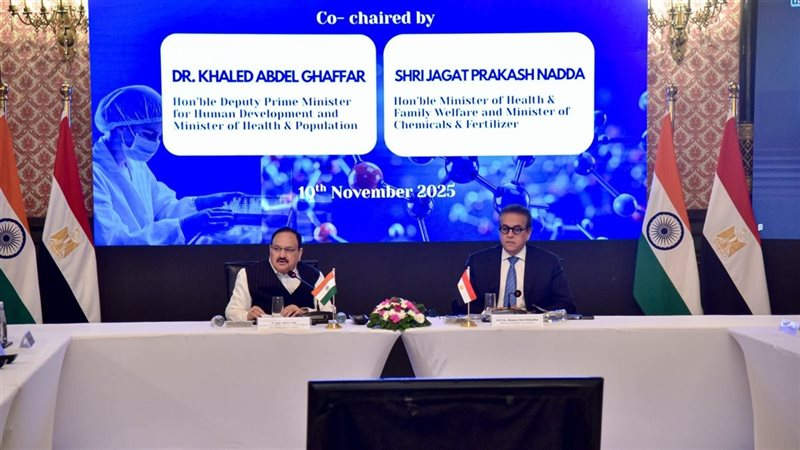 جانب من الحلقة النقاشية