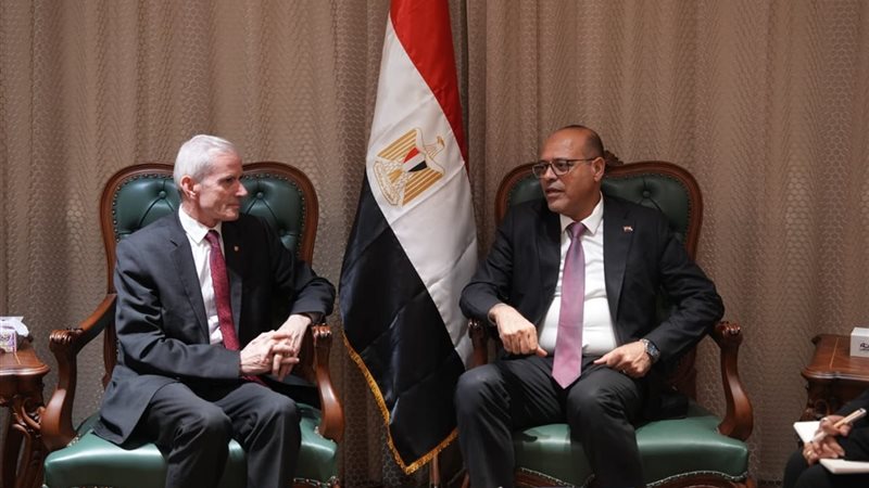 جانب من اللقاء