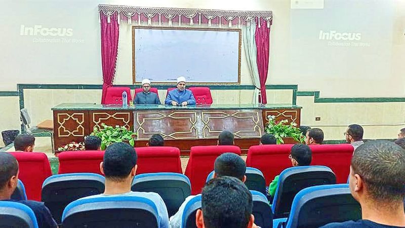 ندوة الشائعات والأفكار