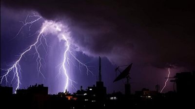 لا تخرجوا من منازلكم.. الأرصاد تحذر من الطقس خلال الساعات المقبلة «موجة باردة»