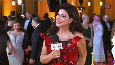 جومانا مراد تكشف عن مشاريعها الفنية الجديدة: مسلسل رمضاني وتجربة مسرحية