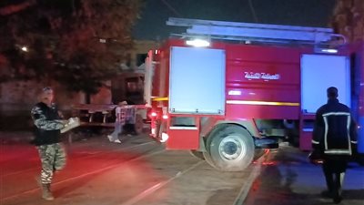 بالأسماء.. إصابة 9 أشخاص في حادث تصادم سيارتين تريلا بميكروباص