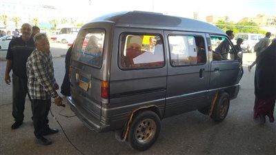 محافظ الشرقية: شئون البيئة والمرور تنفذان حملة لفحص عوادم السيارات