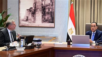 رئيس الوزراء يلتقي وزير البترول لاستعراض عددٍ من ملفات عمل الوزارة