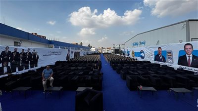 اللمسات الأخيرة للمؤتمر الجماهيري لدعم أحمد عبد الجواد برعاية محمد مصطفى لطفي