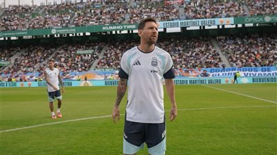 رسالة مؤثرة من ميسي إلى الجماهير بعد الاستقبال الحافل