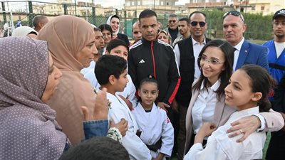 محافظ البحيرة تتفقد عدد من  المشروعات الخدمية ضمن مبادرة «حياة كريمة»