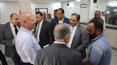 محافظ القاهرة يتفقد منطفة شق الثعبان في اطار متابعته لأعمال التطوير الجارية