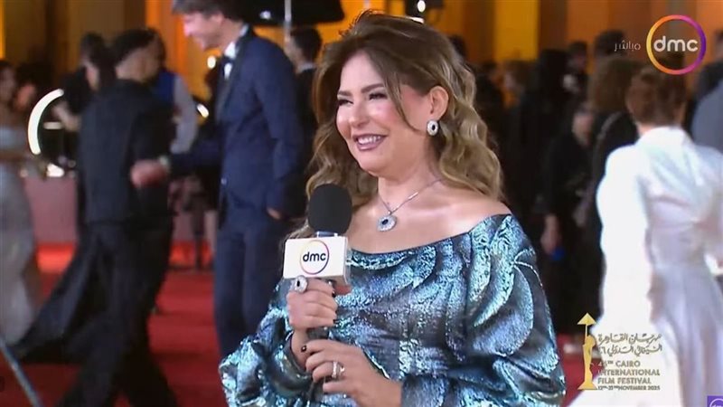 الفنانة الكبيرة صابرين