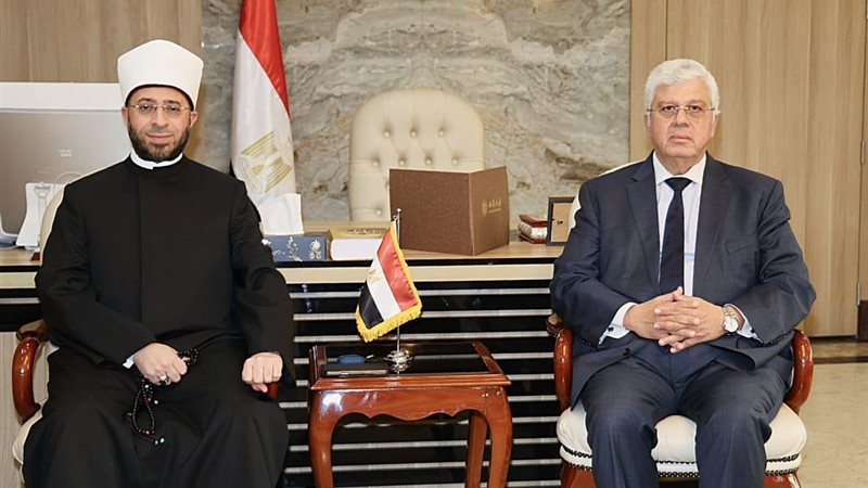 وزيرا الأوقاف والتعليم