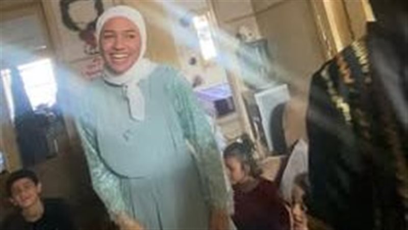 الطالبة نسمة إياد