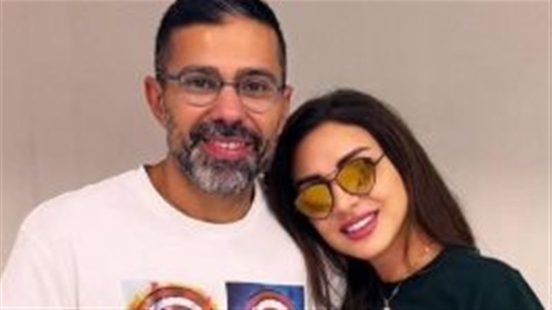 أنغام وطبيبها المعالج