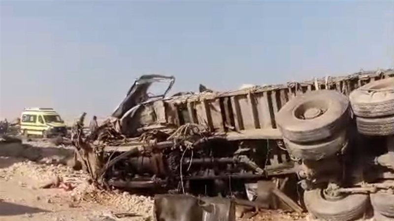  حادث تريلا وميكروباص