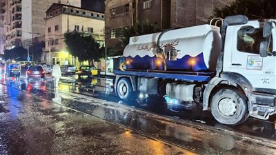 نوة المكنسة.. محافظ الإسكندرية يوجه برفع درجة الاستعداد لمواجهة الأمطار