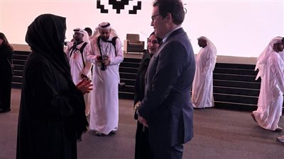 وزير الثقافة يشهد الجلسة الحوارية ضمن مشاركته في المؤتمر العام السابع والعشرين