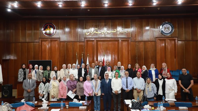 جانب من الحضور 