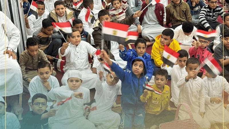 لقاء الطفل بمسجد