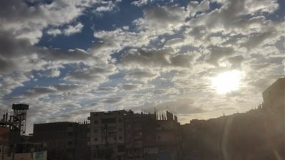 شبورة وغيوم وأجواء خريفية .. طقس السويس الساعات القادمة غير  مستقر 
