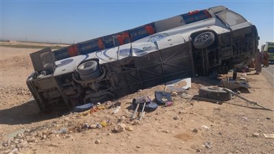 إصابة 5 أشخاص في حادث انقلاب أتوبيس بطريق القاهرة الفيوم 